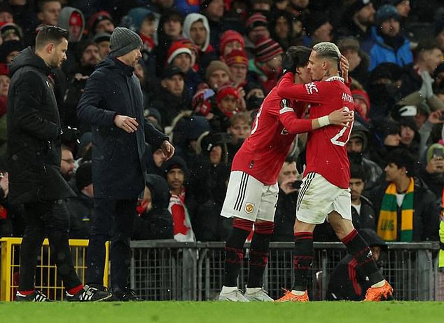 火博体育-转折点亚特兰大临场应变，欧联今晚攻防权衡，质疑声仍在，轮换策略成焦点 